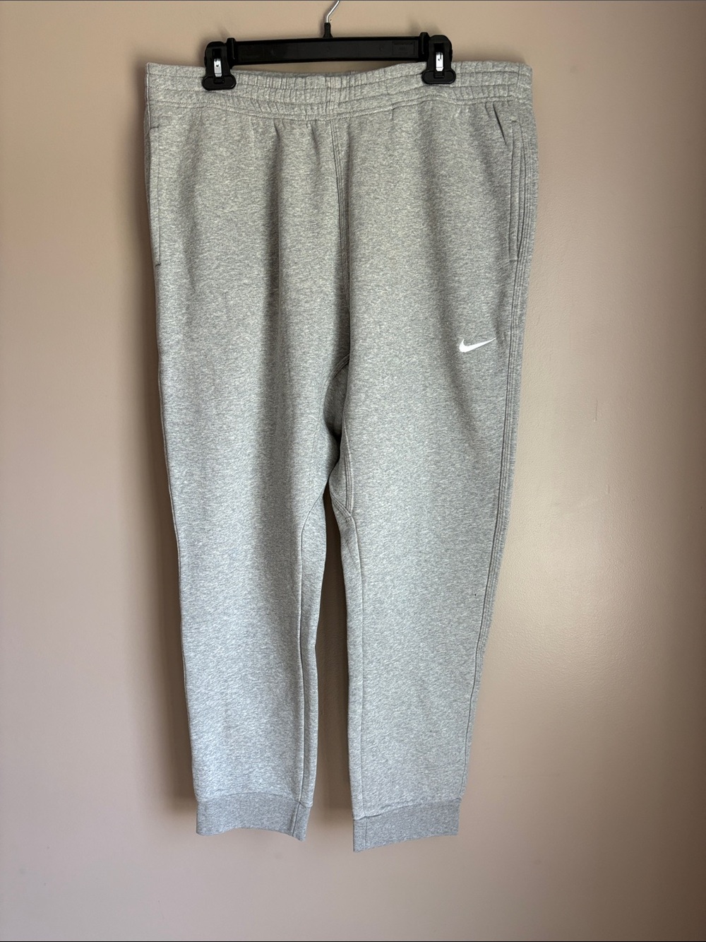Nike Men’s Gray Heather Fleece Joggers